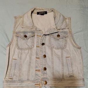 Jean Vest